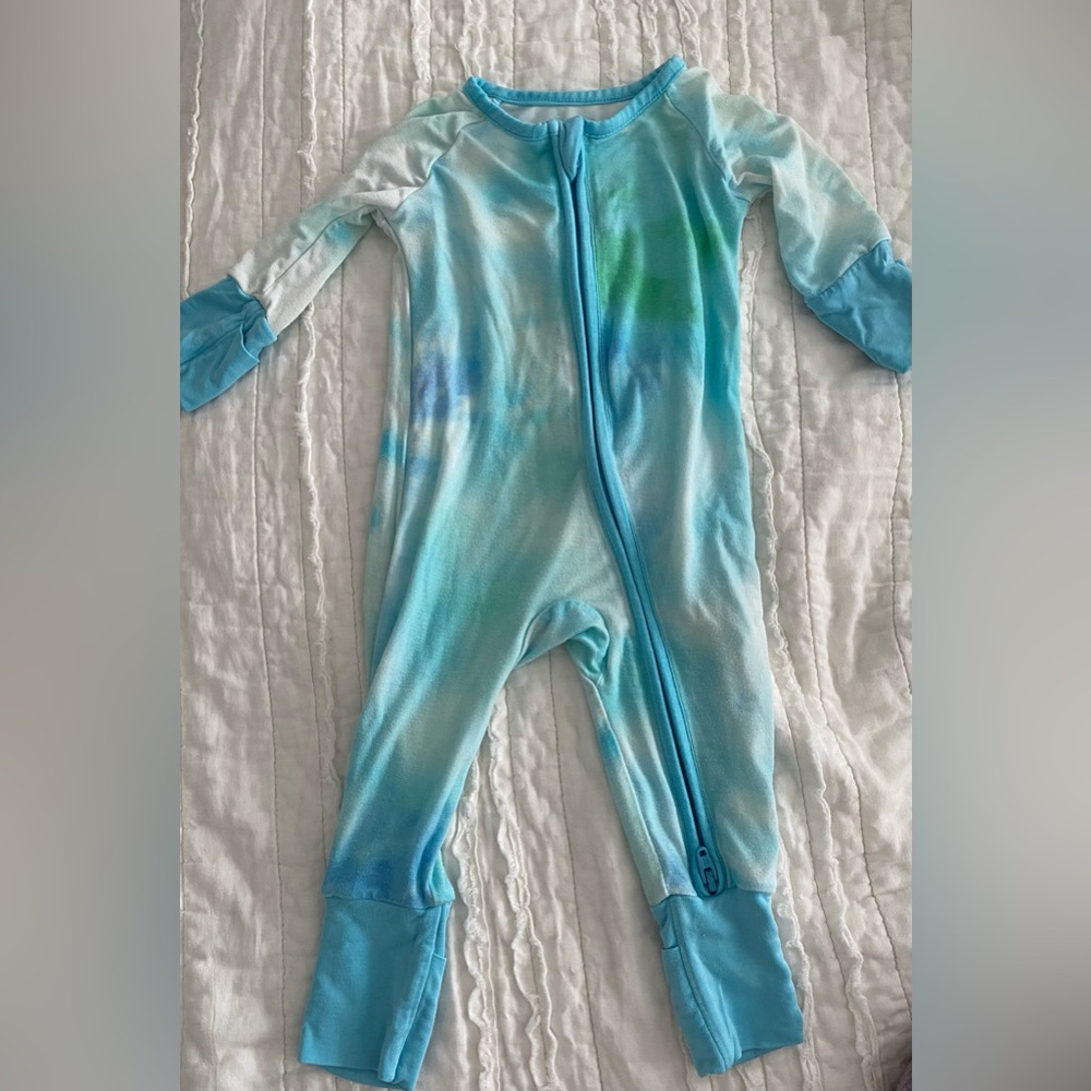 EUC Little Sleepies Newborn Tie Dye sleepy! Beautiful color and feels brand new